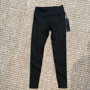 NWT KYODAN Gray Herringbone Leggings Sz XS